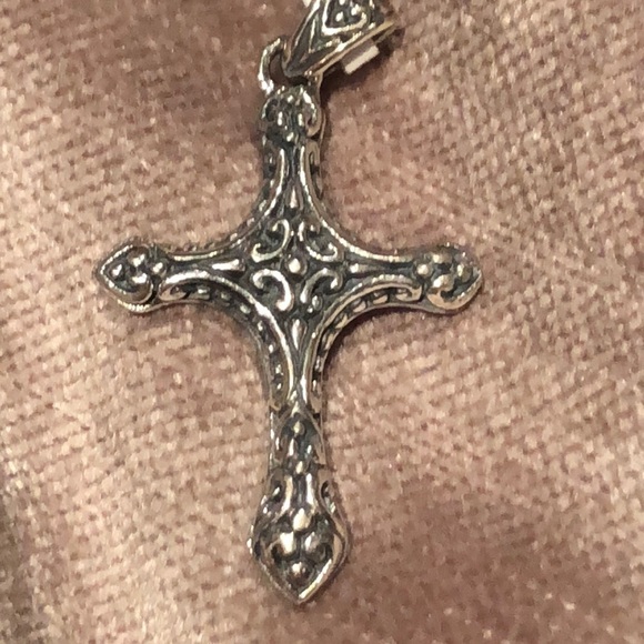 FANCY Sterling Silver Cross - Picture 1 of 11